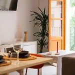 Loft Loarre | Estudio Premium Renovado | 5 Pax * 萨拉戈萨