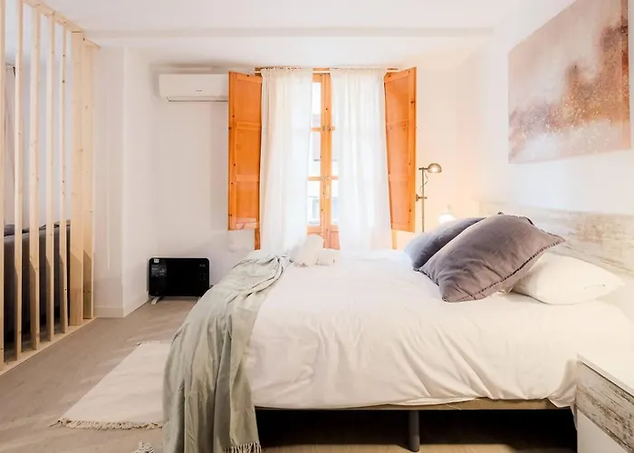 Loft Loarre | Estudio Premium Renovado | 5 Pax Daire